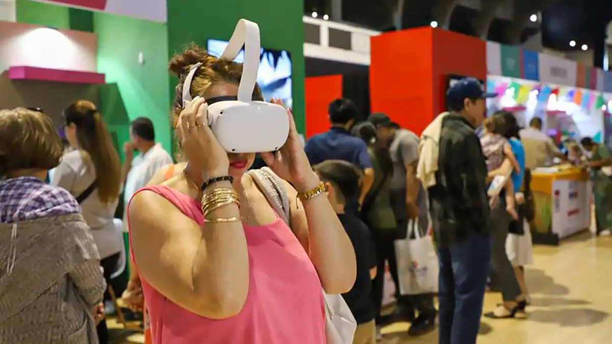 Con realidad virtual, Puebla presume a Cuetzalan en Tianguis Turístico Internacional