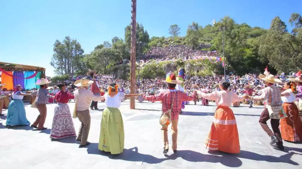 Fiesta y colorido en el Huey Atlixcáyotl 2023