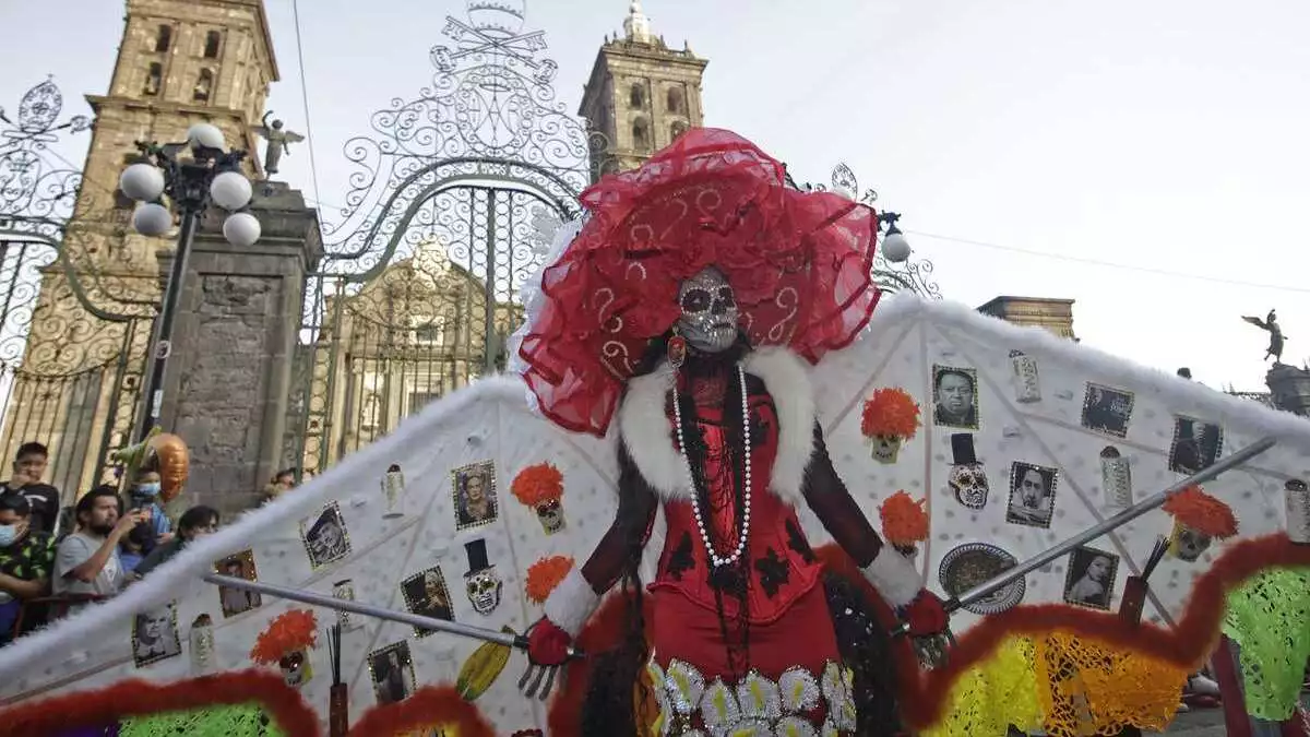 Cierres viales por el Desfile de Calaveras en Puebla