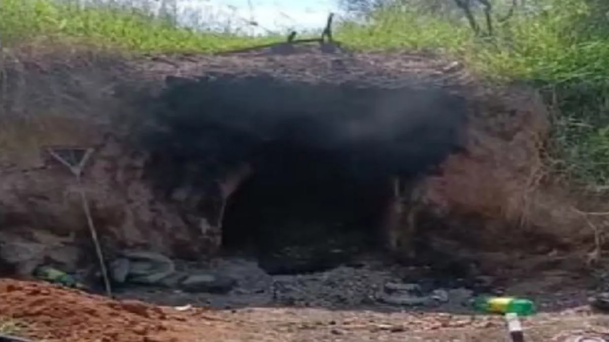 Madres Buscadoras de Jalisco hallan horno con restos humanos en barranco