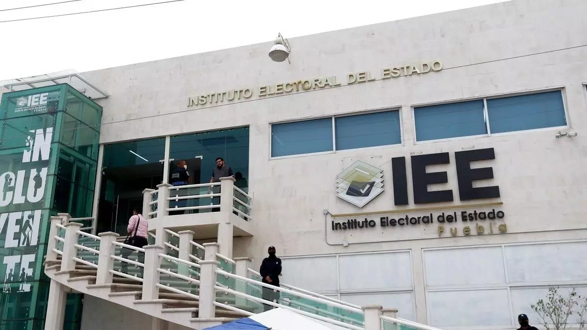 IEE: abierta convocatoria para elección de consejeros electorales distritales de Puebla