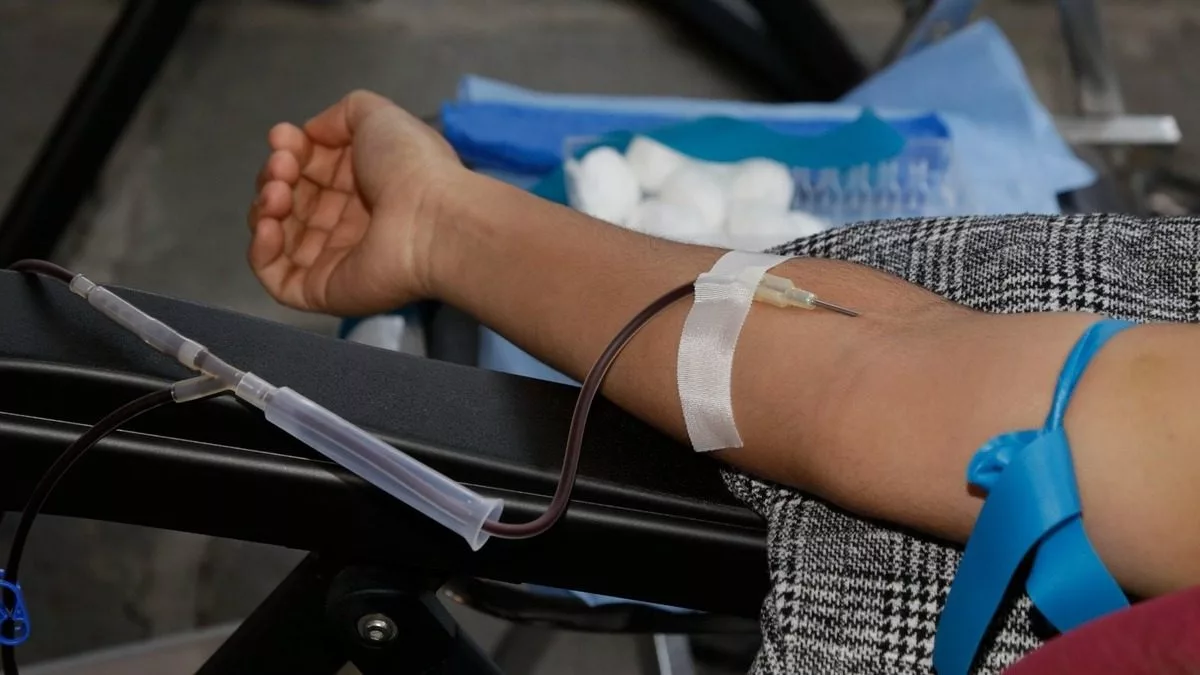 Por anomalías, clausuran dos bancos de sangre en Puebla