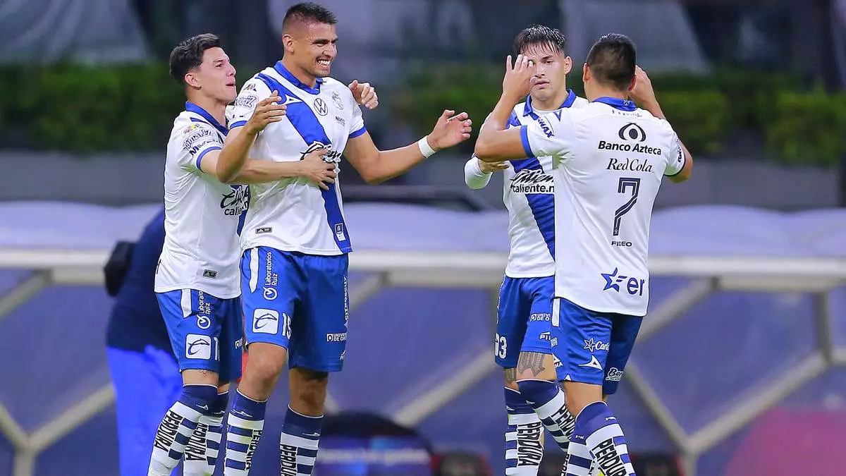 Club Puebla gana 2-1 a Cruz Azul y está en la liguilla