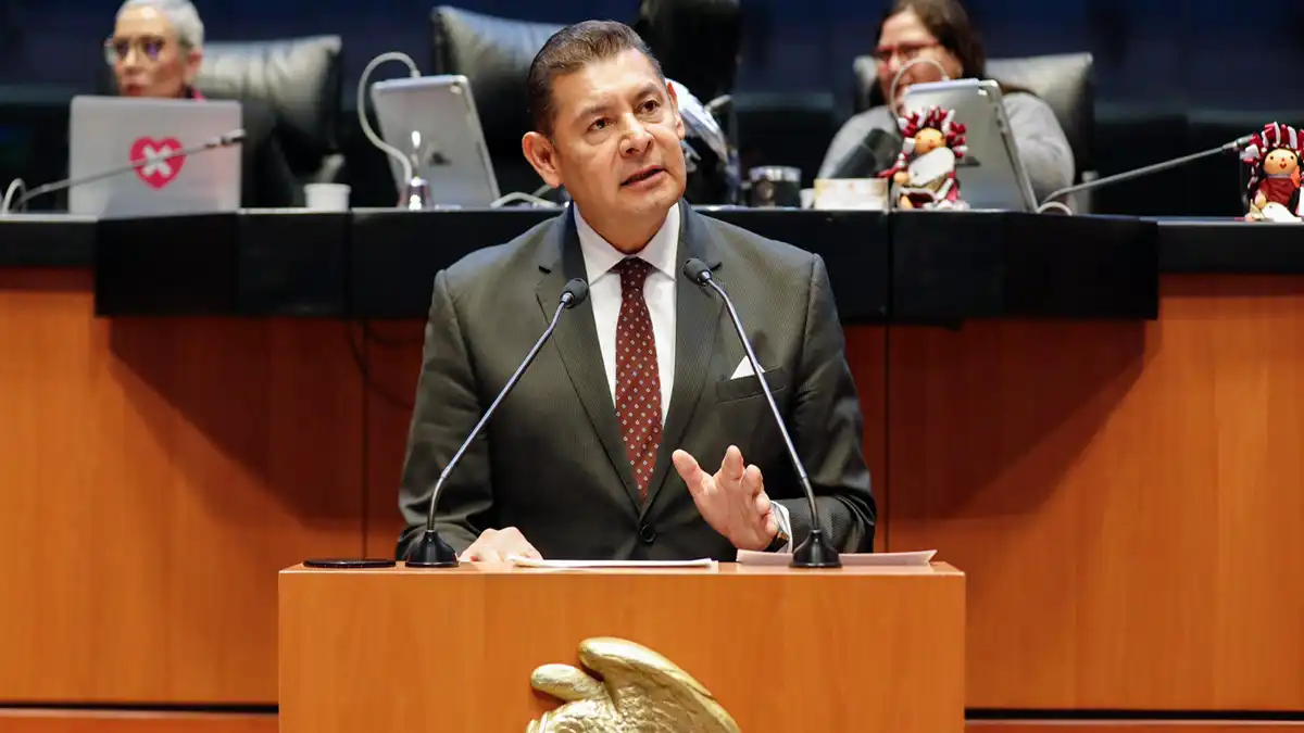 Alejandro Armenta presentó al Senado solicitud de licencia