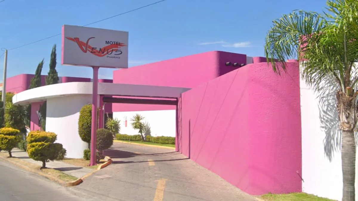 Muere hombre al interior del Motel Venus en Puebla