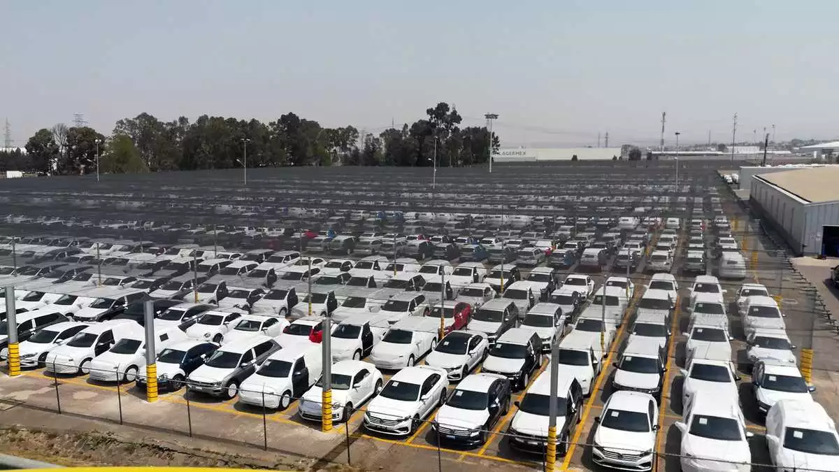 México vendió más de 1.3 millones de vehículos en 2023