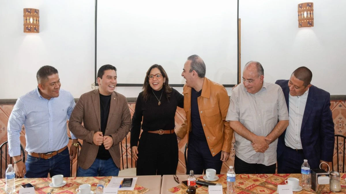 Ahora cinco presidentes municipales de Puebla renuncian al PRI