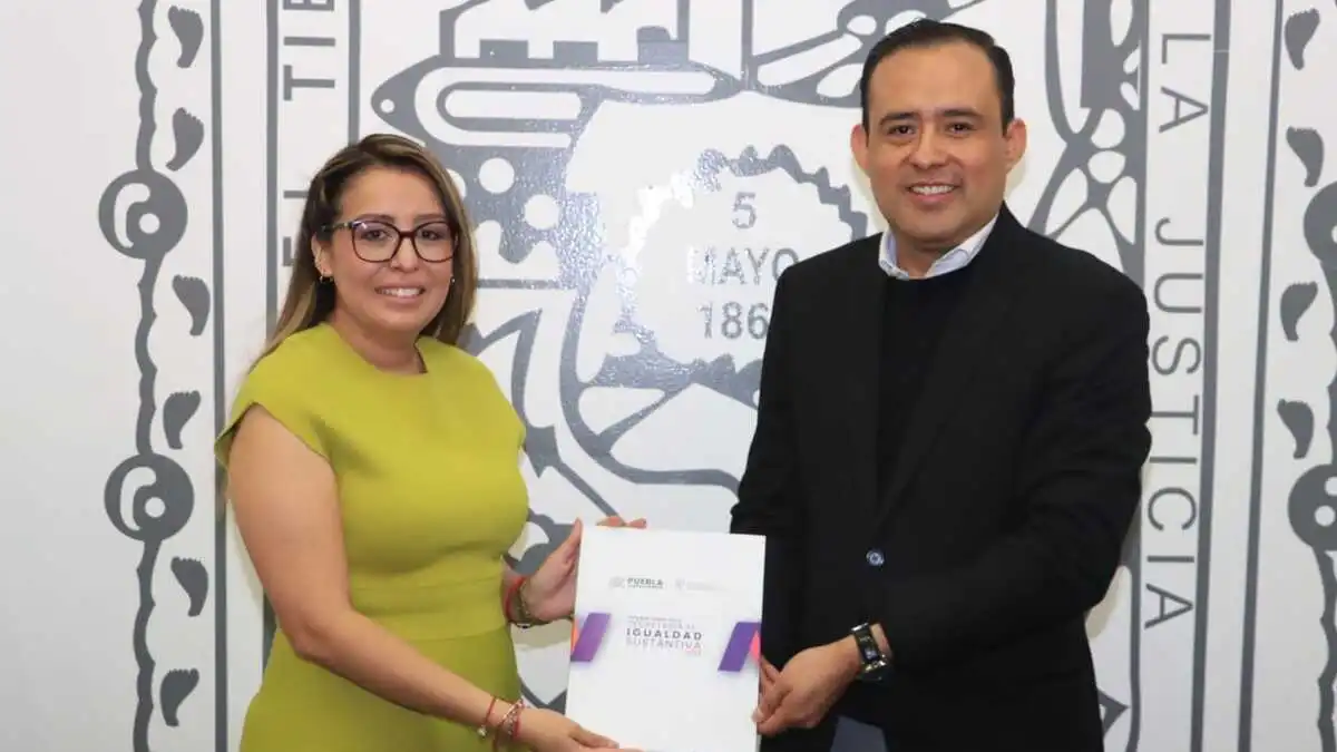 Comparece ante el Congreso de Puebla la secretaria de Igualdad Sustantiva