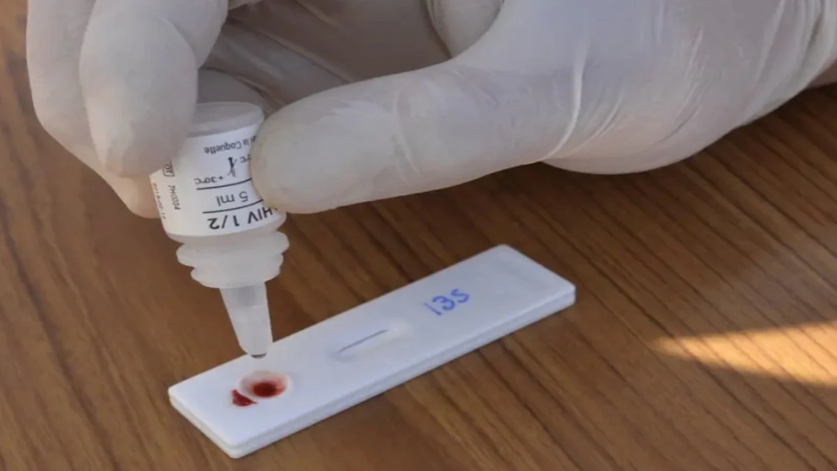 Cofepris autoriza uso de autopruebas para detectar VIH