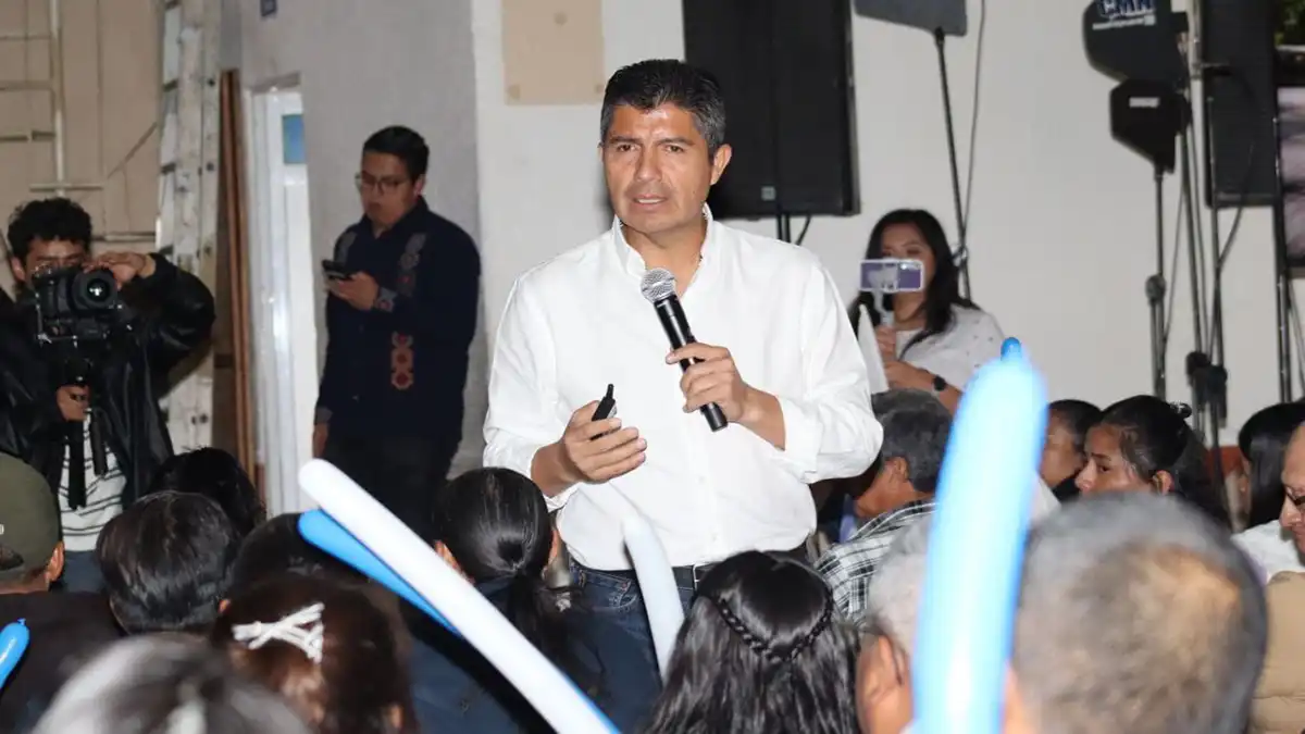 Eduardo Rivera se reúne con militantes del PAN de Teziutlán y Hueytamalco