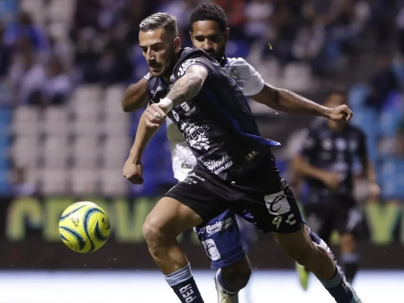 Club Puebla se hunde tras derrota 0-2 ante Querétaro