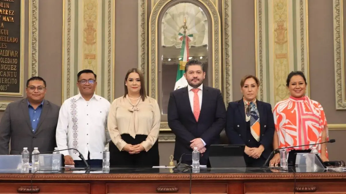 Comparece titular de Turismo ante el Congreso de Puebla