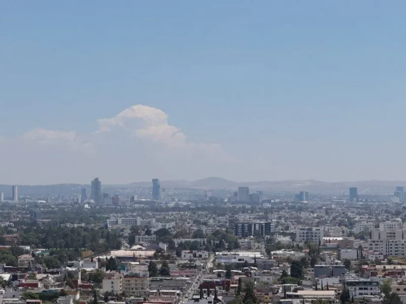 Reportan caída de ceniza en siete municipios de Puebla; se mantiene calidad del aire regular