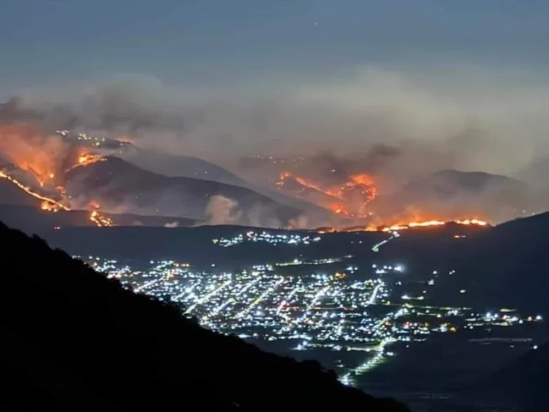 Incendio en región de Ciudad Mendoza provoca evacuación de pobladores