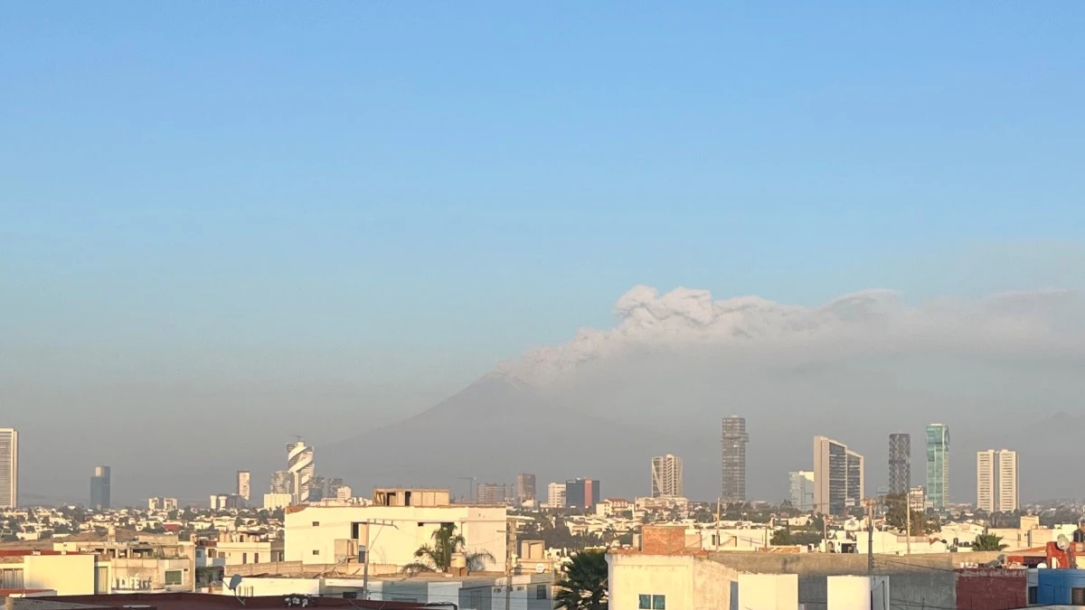 Persiste mala calidad del aire; SSA activa 84 unidades médicas en zona del Popocatépetl