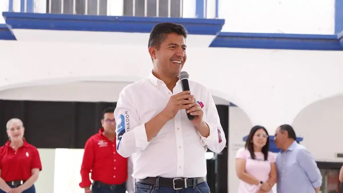 Eduardo Rivera visitó Tochtepec, Los Reyes de Juárez y Acatzingo