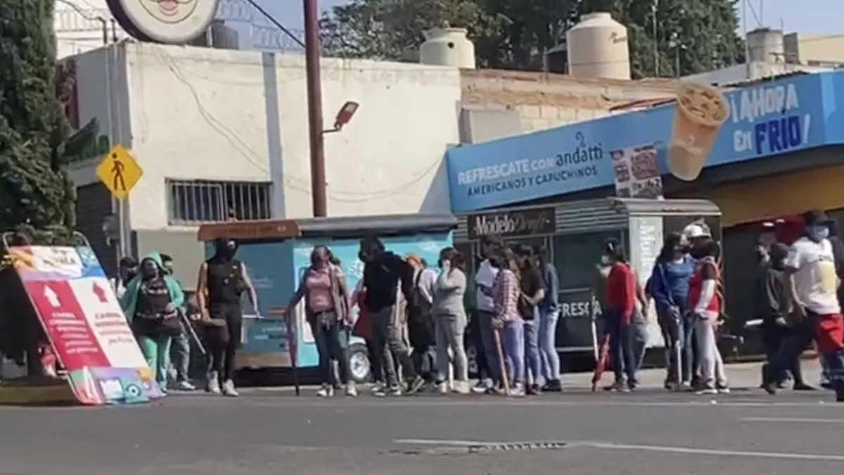 A pesar de conflicto, franeleros seguirán en la Feria de Puebla con “supervisión” de Segob municipal