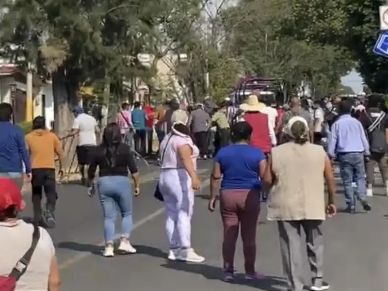 Segob estatal se deslinda de permisos a franeleros en la Feria de Puebla