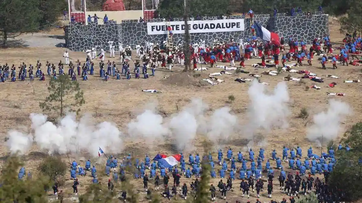 Así fue la escenificación de la Batalla del 5 de Mayo en la XXV Zona Militar en Puebla