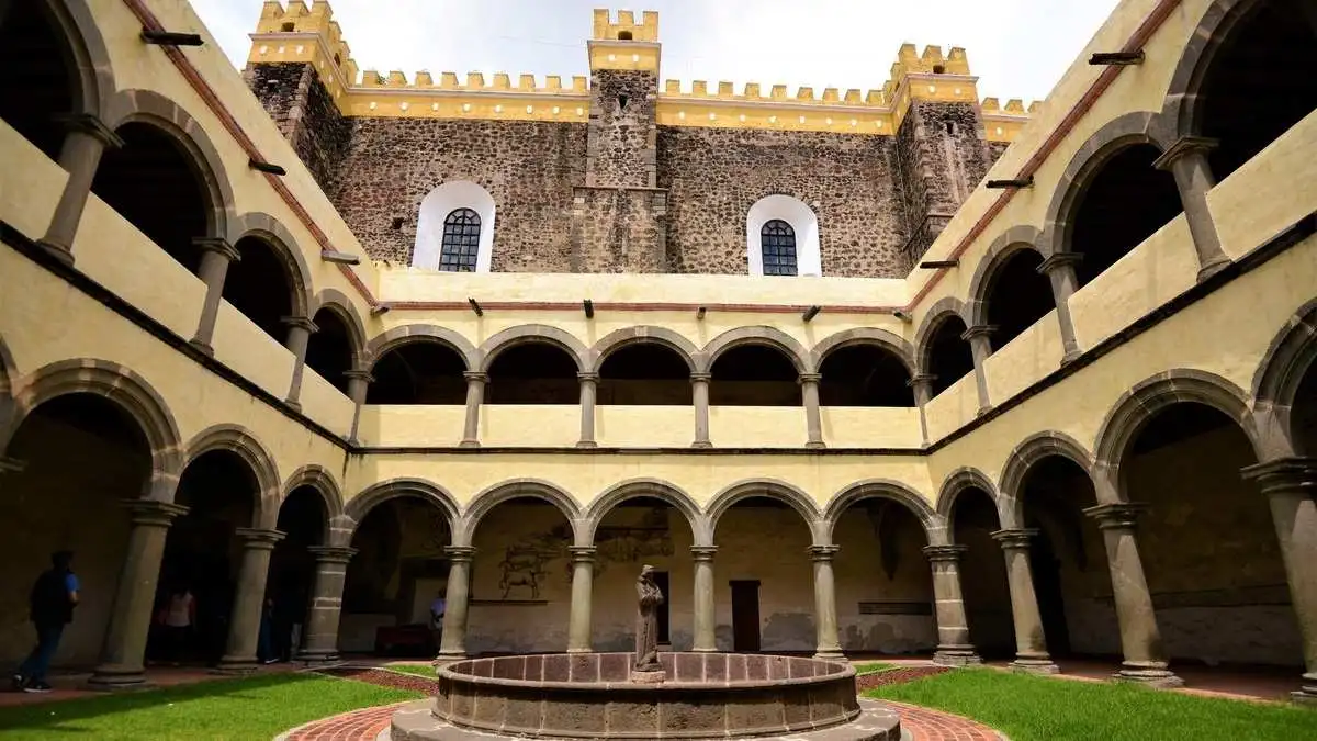 Celebran 500 años de la llegada de los franciscanos y su legado en Puebla