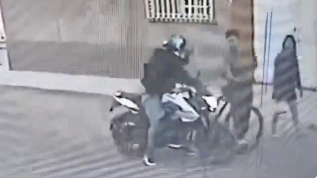 Asaltaron a una pareja en la colonia Universidades; joven apuñalado se reporta grave 