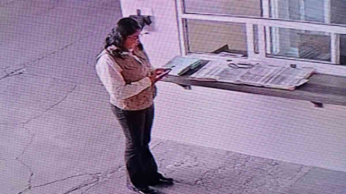 Alertan sobre falsos verificadores sanitarios en Puebla