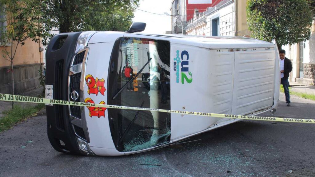 Volcó unidad de la Ruta S3 y dejó al menos cuatro lesionados