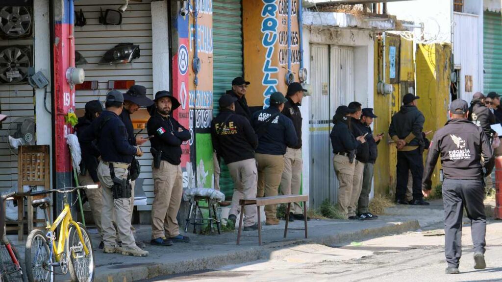 Realizan operativo contra venta de autopartes robadas en la 46 Poniente