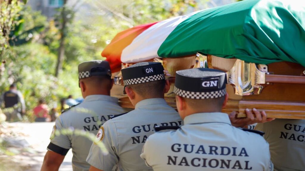 Riden homenaje a sargento poblano de Guardia Nacional caído en operativo vs El Mencho