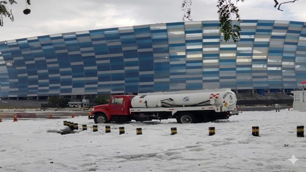 Lluvia y granizada se registró en distintas zonas de Puebla