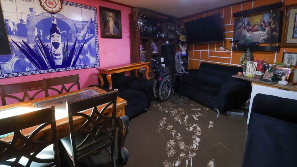 Al menos ocho viviendas se inundaron tras lluvias en la colonia México 83