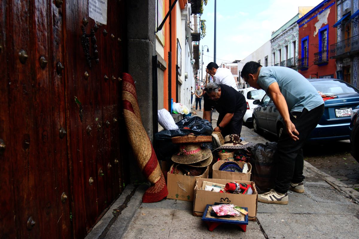 Destinarán 2 8 mdp para negocios y familias afectadas por inundación de la 2 Oriente en Puebla.